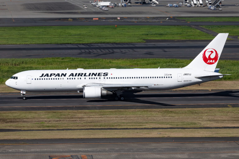 Japan Airlines Boeing 767-346(ER) (JA611J)
